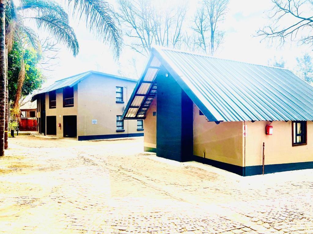 Ndalo Lodge Mbombela Extérieur photo